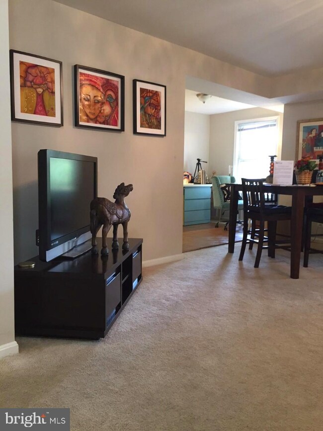 842 Quince Orchard Blvd unit T1, Gaithersburg, MD 20878 - photo 7