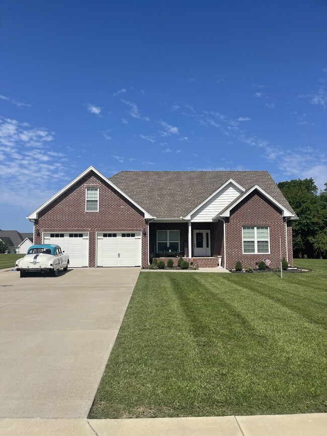48 Deerfield Ln, Lafayette, TN 37083 - photo 2
