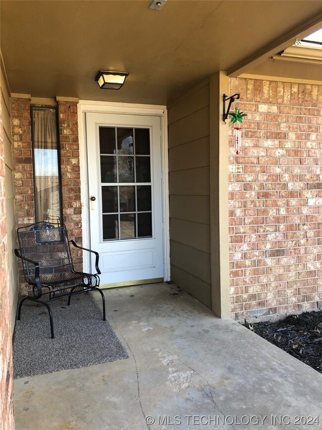 6366 S 30th West Ave, Tulsa, OK 74132 - photo 2