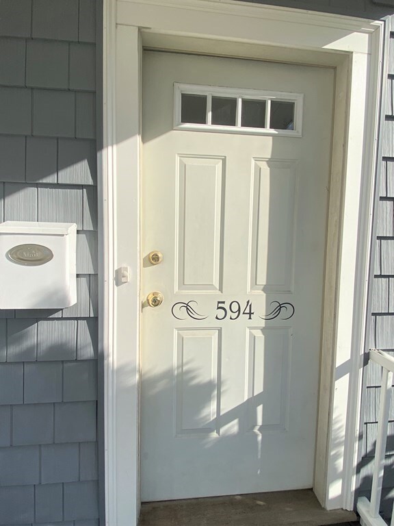 592 School St unit 594, Belmont, MA 02478 - photo 4