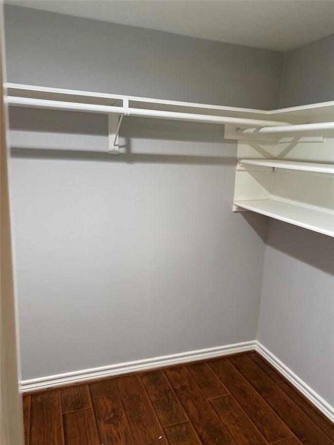 1622 Fall Valley Dr, Houston, TX 77077 - photo 4