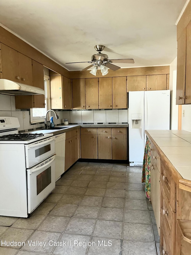 200 van Vlierden Rd, Saugerties, NY 12477 - photo 7