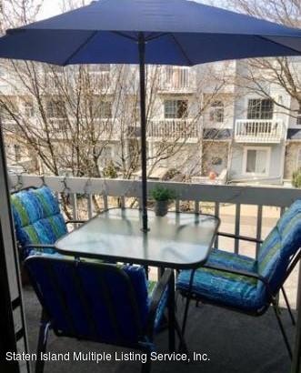 41 Country Dr E unit 76, Staten Island, NY 10314 - photo 6