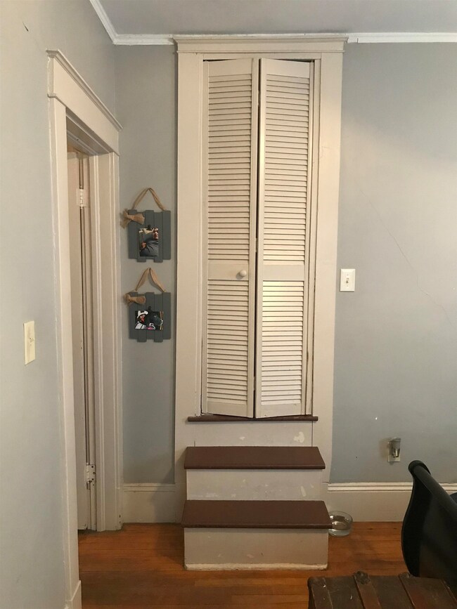 13 Woodstock Ave, Rutland, VT 05701 - photo 2