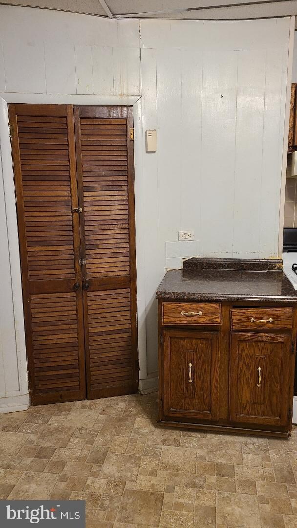 514 Poplar Grove St, Baltimore, MD 21223 - photo 6