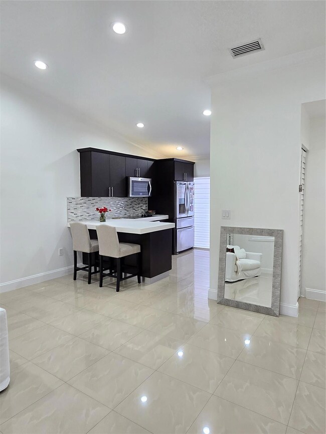 7895 W 29th Ln unit 20216, Hialeah, FL 33018 - photo 7