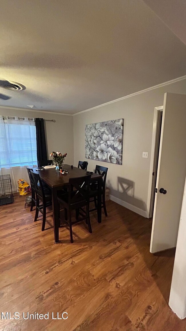 218 Westview Cir, McComb, MS 39648 - photo 4