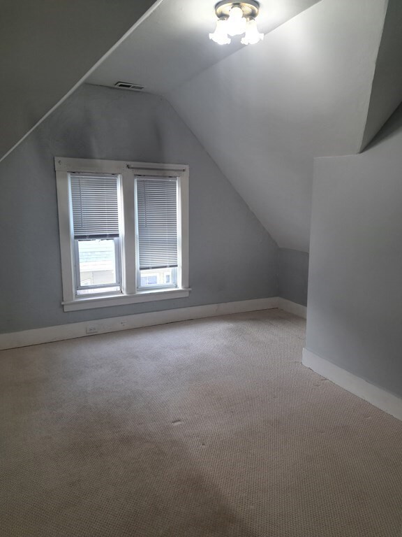 6 Berkshire St unit 3, Worcester, MA 01609 - photo 5