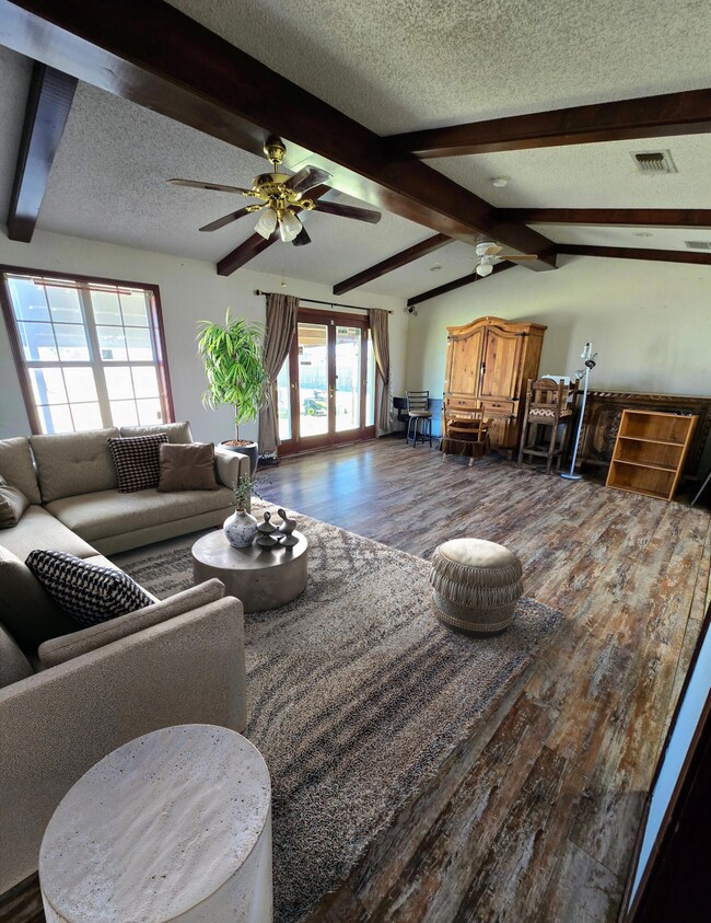 Valencia_virtual-stage