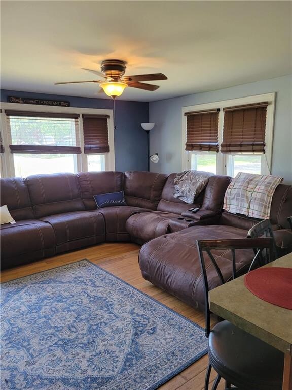 130 Palace Ave, Warwick, RI 02886 - photo 5