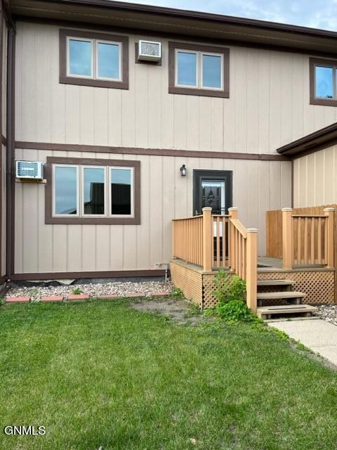 804 14th St NE, Jamestown, ND 58401 - photo 2