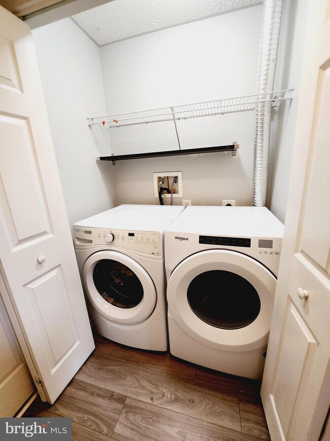 9734 Luguna Rd, Middle River, MD 21220 - photo 4