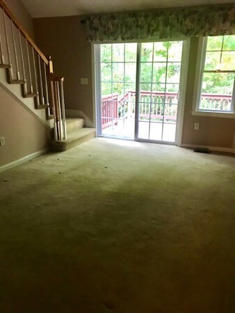 17 Dale Ave unit 10, Auburn, MA 01501 - photo 3