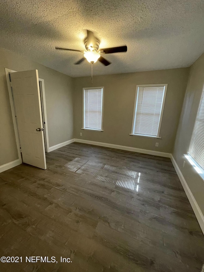 7130 Arlet Dr, Jacksonville, FL 32211 - photo 3