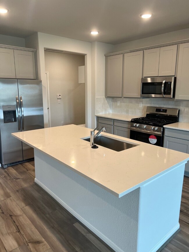 8375 Bristlecone Pine Way, Magnolia, TX 77354 - photo 7