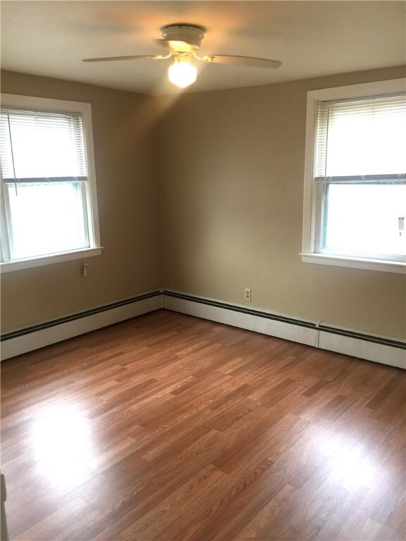 897 Main St, West Warwick, RI 02893 - photo 5