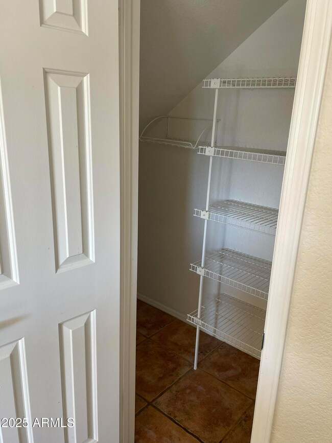 1124 E Rose Ln unit 3, Phoenix, AZ 85014 - photo 7