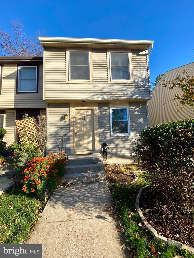 110 Argus Place unit 110, Sterling, VA 20164 - photo 2
