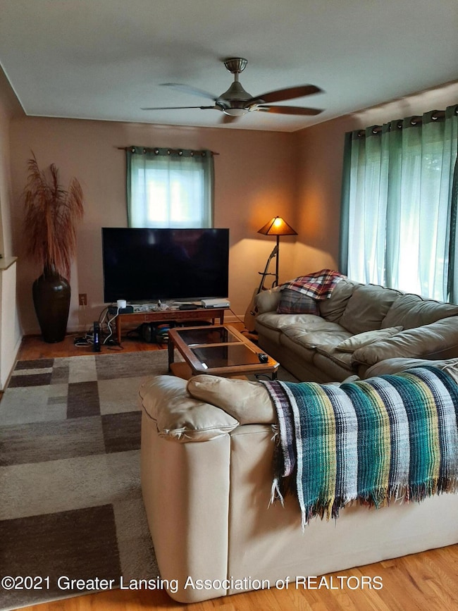 1010 Mel Ave, Lansing, MI 48911 - photo 7