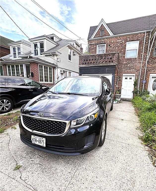 1046 E 32nd St, Brooklyn, NY 11210 - photo 3