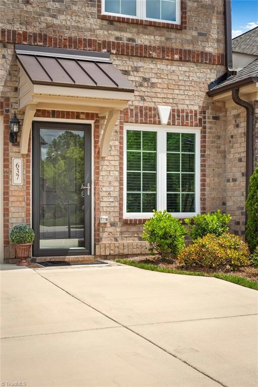 Lovely Brick exterior