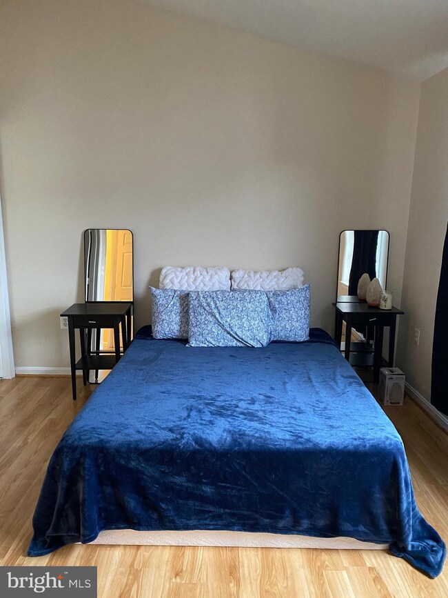 13057 Marcey Creek Rd unit 13057, Herndon, VA 20171 - photo 6