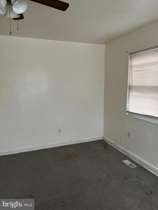 441 Valley Ave SE, Washington, DC 20032 - photo 2