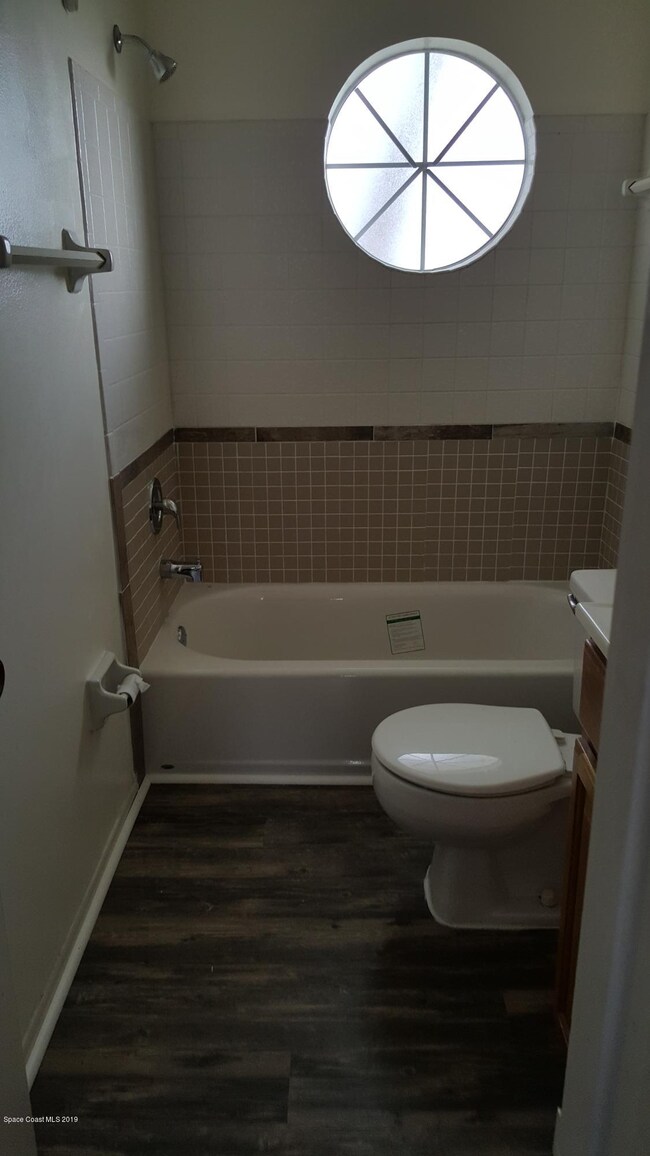 1440 MALIBU BATH-2