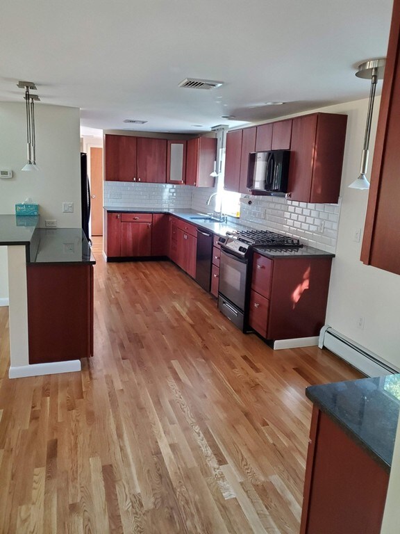 110 Nagog Hill Rd, Acton, MA 01720 - photo 3