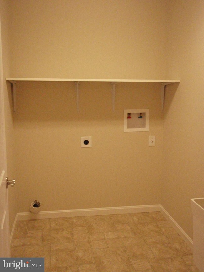 759 Shook Ct, Greencastle, PA 17225 - photo 7