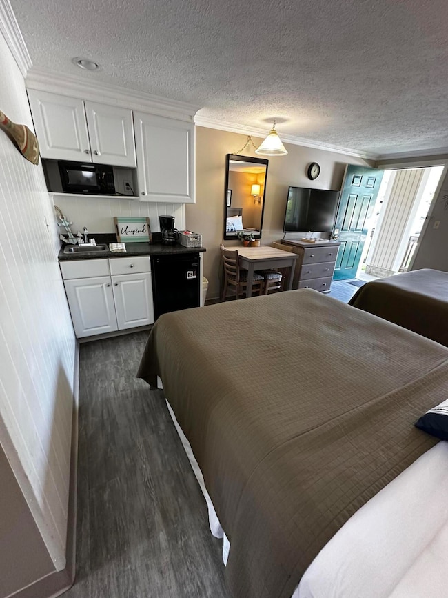 733 Post Rd unit 124, Wells, ME 04090 - photo 5