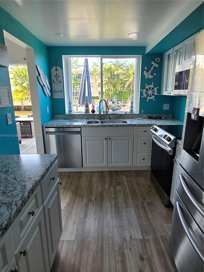 2115 NE 44th St, Lighthouse Point, FL 33064 - photo 6