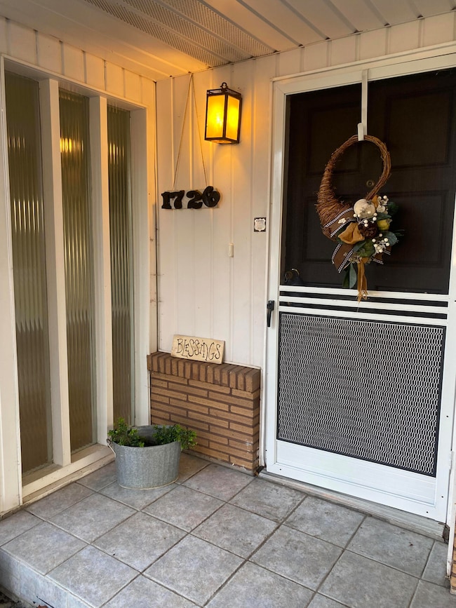 1726 Kane St, Klamath Falls, OR 97603 - photo 3