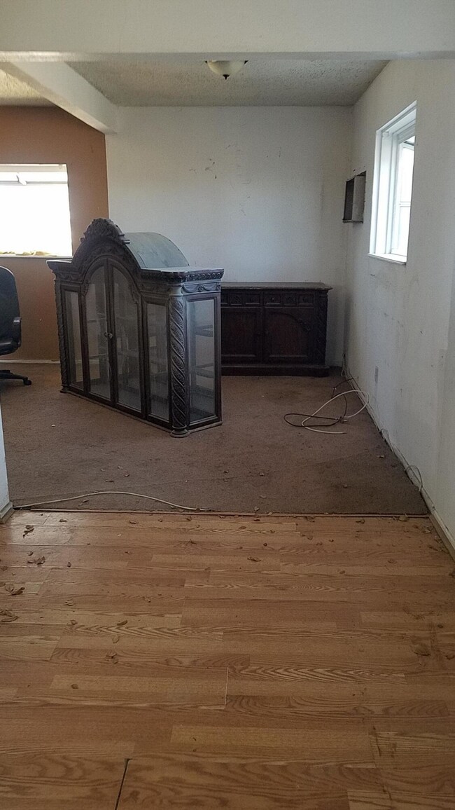 Dining rm