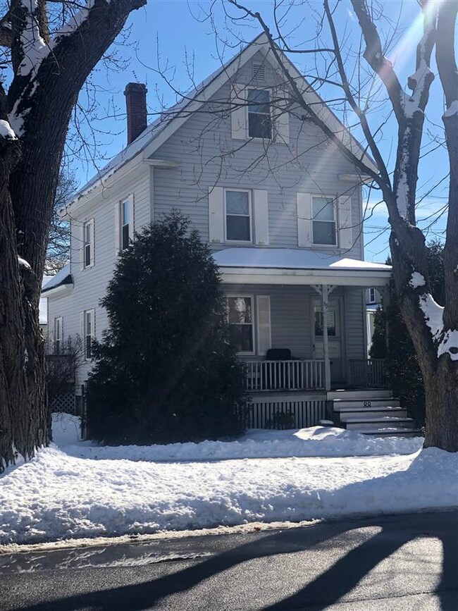 88 Lincoln Ave, Portsmouth, NH 03801 - photo 3