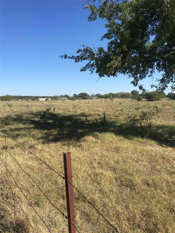 608 County Road 136, Gainesville, TX 76240 - photo 4