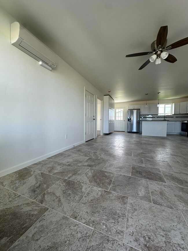 Living/Kitchen