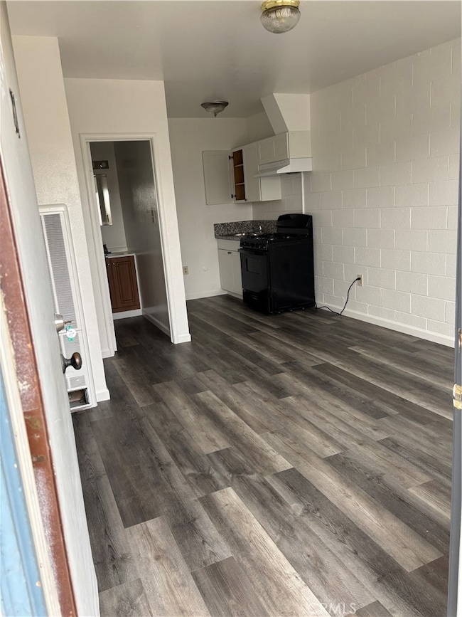 1226 Canal St, Merced, CA 95341 - photo 2