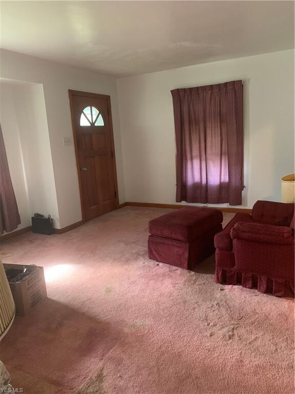 46299 Wyoming Ave, East Liverpool, OH 43920 - photo 3