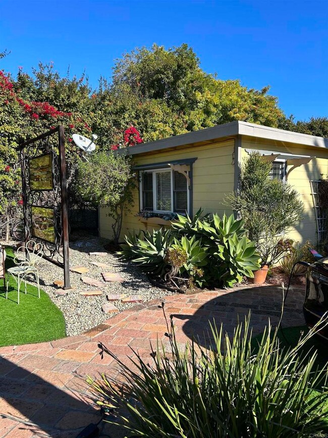 2530 Jefferson St, Carlsbad, CA 92008 - photo 2
