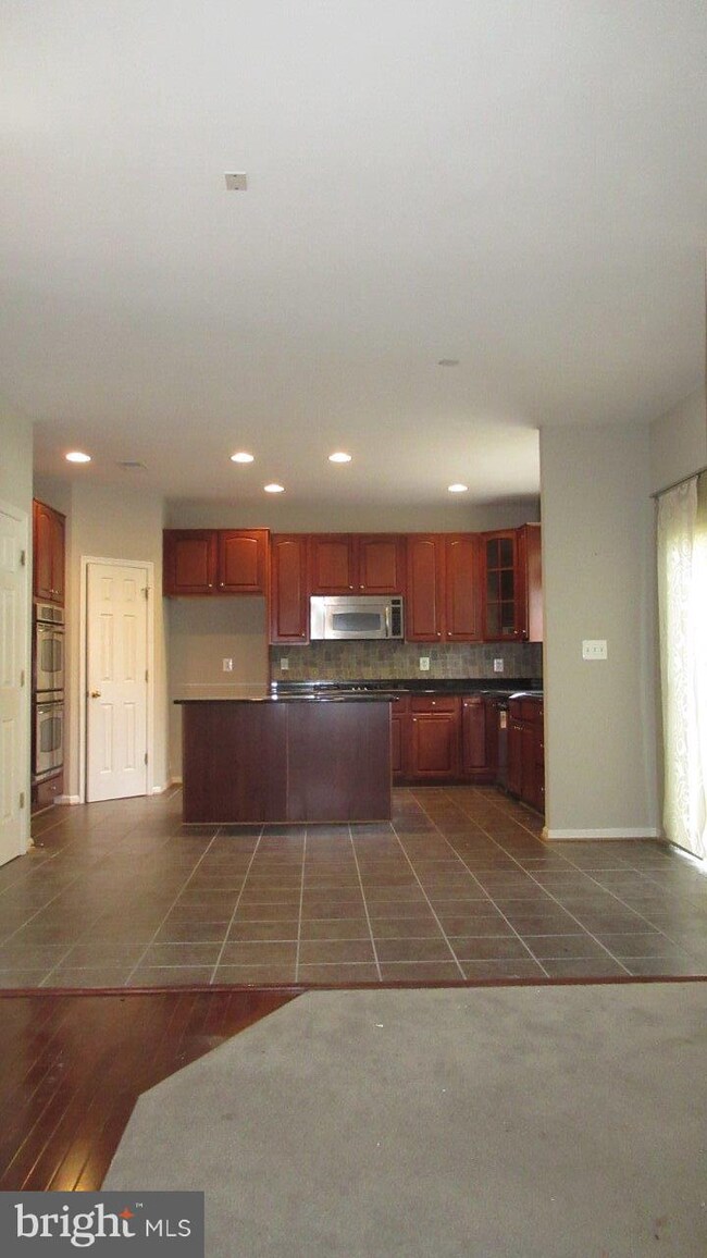 405 Caribbean Ave, Cambridge, MD 21613 - photo 4