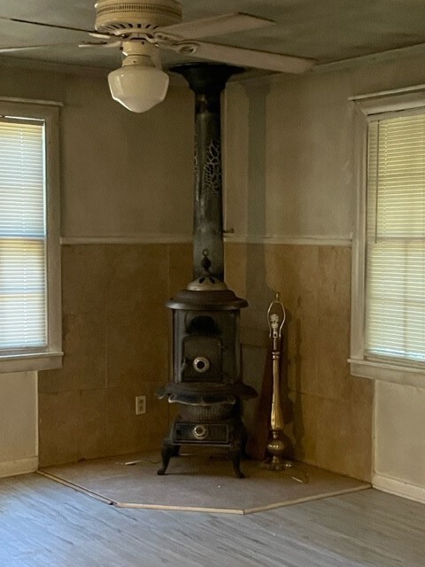 18010 Magnolia, Alvin, TX 77511 - photo 6