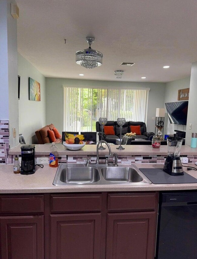 unlisted-address, Boynton Beach, FL 33472 - photo 6