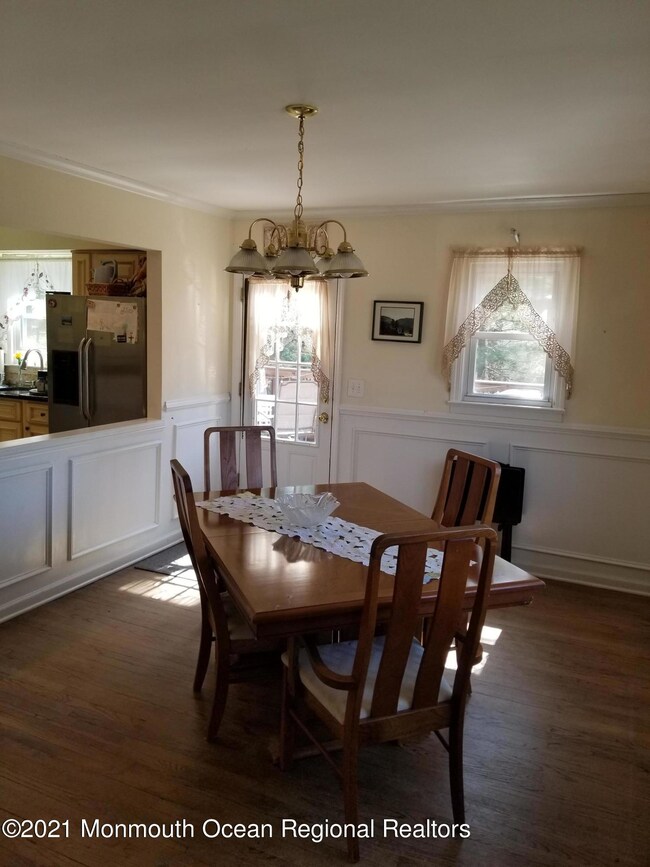 128 Greenwood Rd, Morganville, NJ 07751 - photo 7