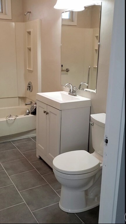 158 Eutaw Ave unit 1, Lynn, MA 01902 - photo 5