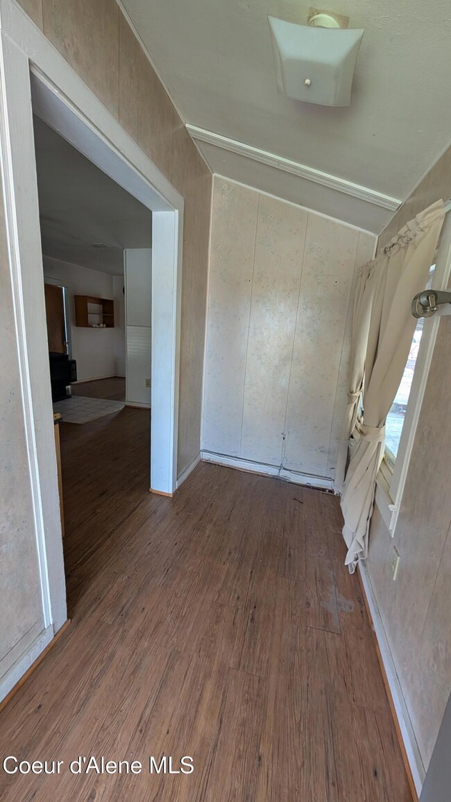 7168 4th St, Bonners Ferry, ID 83805 - photo 4