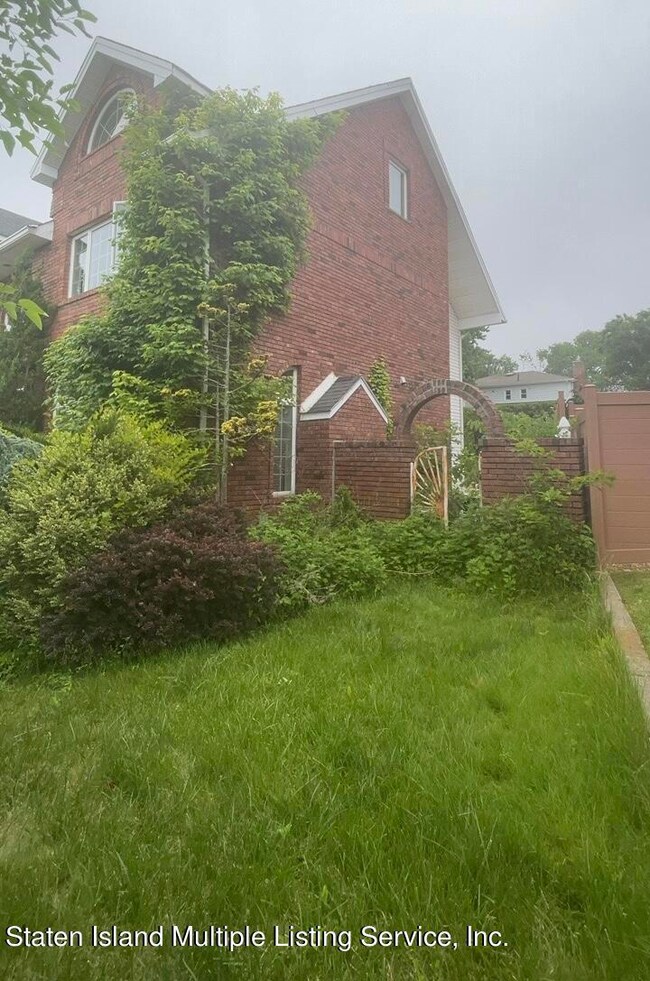 23 Tyndale St, Staten Island, NY 10312 - photo 3