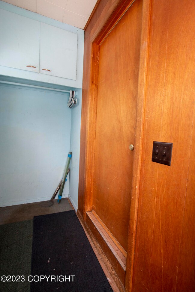 4305 Forrest Rd, Anchorage, AK 99517 - photo 6