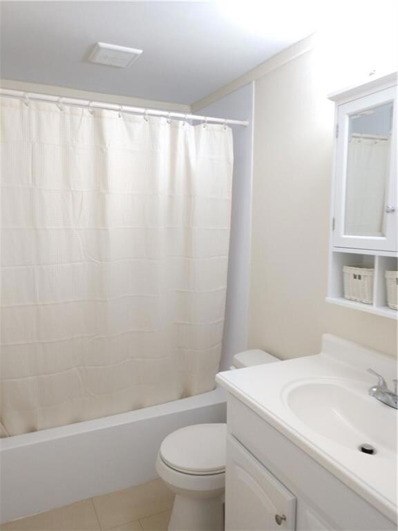 12 Bartholomew St, Lisbon, ME 04250 - photo 6