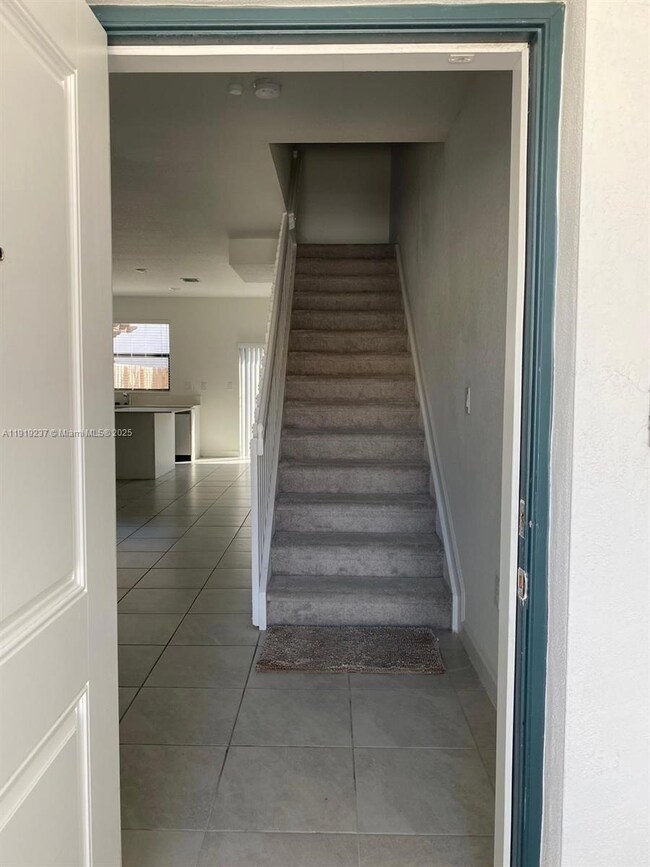 12914 SW 232nd Ln unit 12914, Homestead, FL 33032 - photo 4